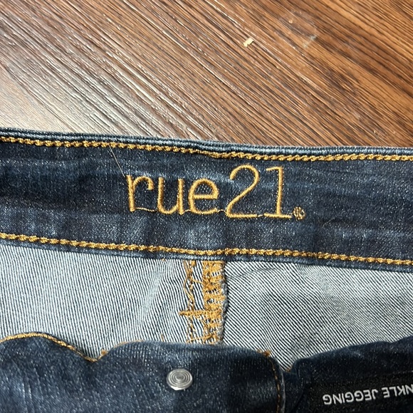 Distressed mid rise ankle jegging - Picture 2 of 5